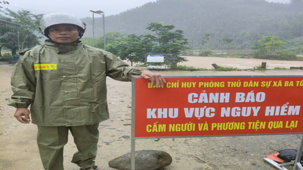 MƯA LỚN GÂY NHIỀU ĐIỂM SẠT LỞ, ÁCH TẮC GIAO THÔNG  TRÊN ĐỊA BÀN XÃ BA TÔ