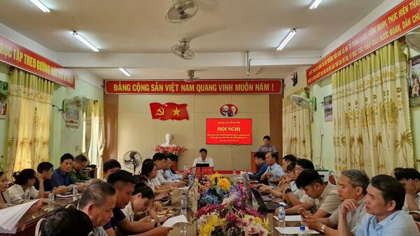 XÃ BA TÔ TỔ CHỨC HỘI NGHỊ ĐỐI THOẠI TRỰC TIẾP GIỮA BÍ THƯ ĐẢNG ỦY  VỚI ĐỘI NGŨ CÁN BỘ QUẢN LÝ, GIÁO VIÊN, NHÂN VIÊN CÁC TRƯỜNG HỌC TRÊN ĐỊA BÀN XÃ