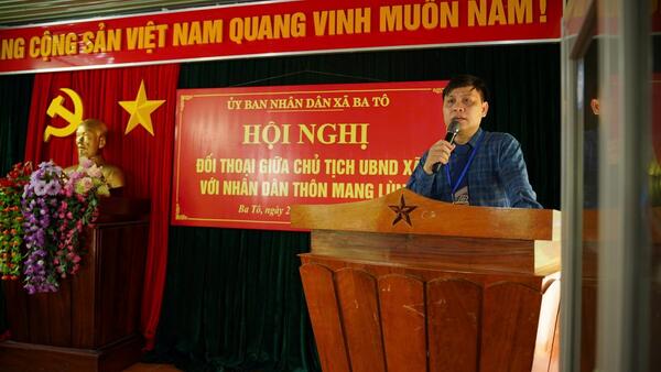 HỘI NGHỊ ĐỐI THOẠI GIỮA CHỦ TỊCH UBND XÃ BA TÔ VỚI NHÂN DÂN THÔN MANG LÙNG
