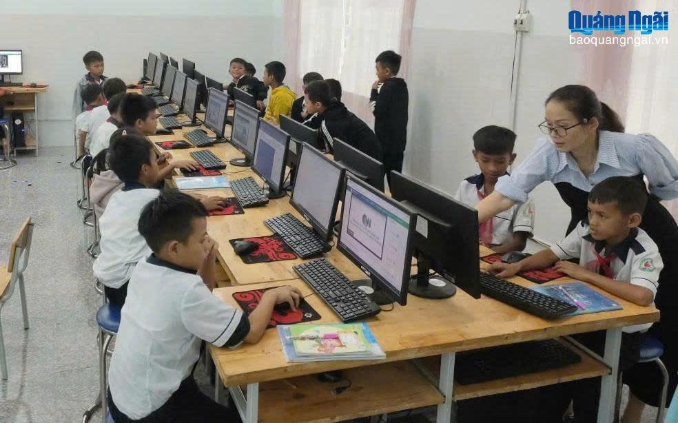 Báo và Phát thanh, Truyền hình Quảng Ngãi